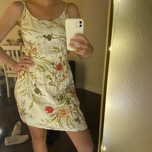 FLORAL DRESS